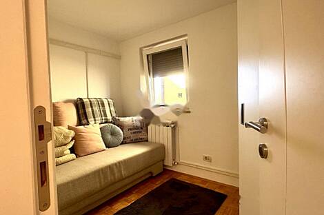 Квартира с четырьмя комнатами возле рынка в Копере: 8