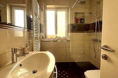 Квартира с четырьмя комнатами возле рынка в Копере: 9