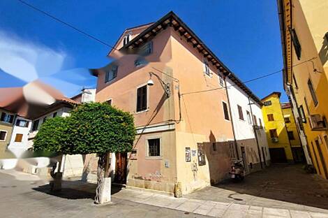 Квартира с тремя комнатами в Копере: 2