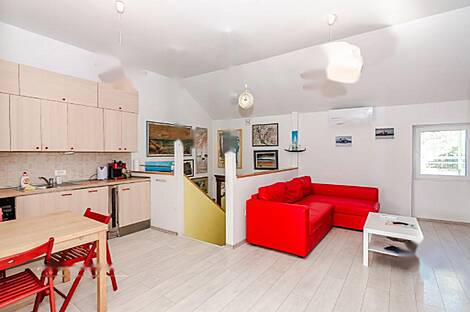 Трехкомнатная квартира в Пиране: 9