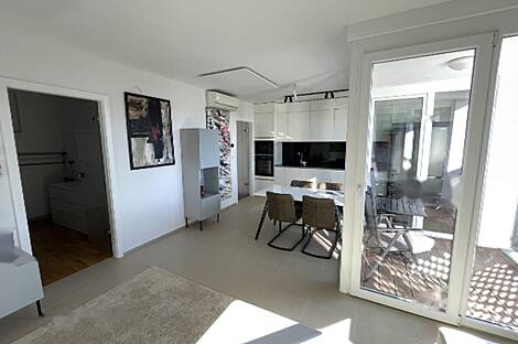 Квартира с двумя комнатами в Изоле: 3