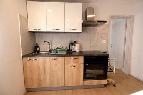 Квартира из трёх комнат в Ново Портороже: 7