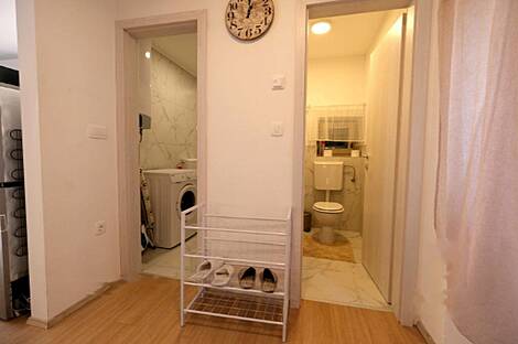 Квартира из трёх комнат в Ново Портороже: 20