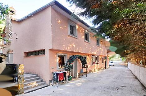 Четырехкомнатная квартира в Новых Нижних Шкофиях: 3