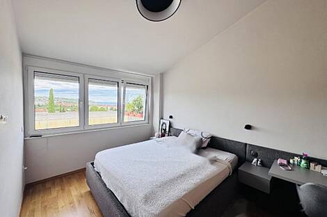 Квартира с четырьмя комнатами в Изоле: 9