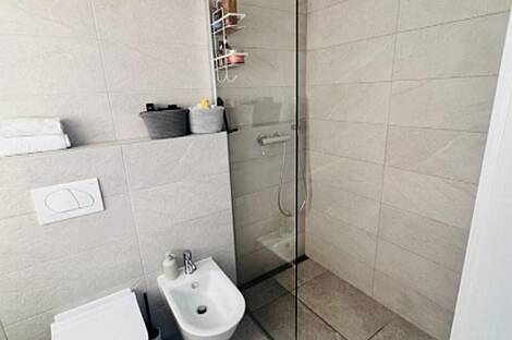 Квартира с четырьмя комнатами в Изоле: 20