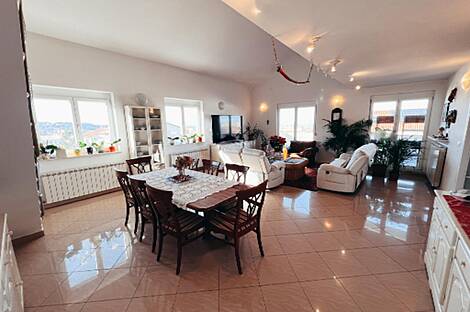 Дом, 4-5 комнат, Изола: 3