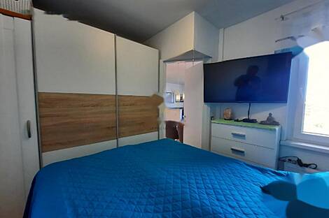 Марковец располагает двухкомнатной квартирой.: 14