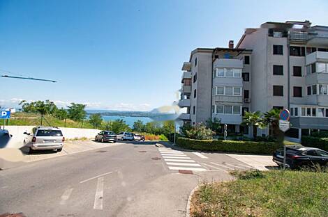 Марковец располагает двухкомнатной квартирой.: 22