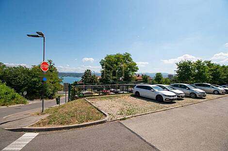 Марковец располагает двухкомнатной квартирой.: 23