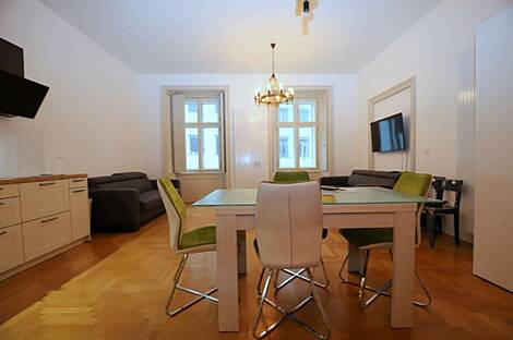 Жилище в Старой Любляне: 22