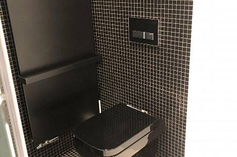 Дом находится в Любляне, район Мосте.: 15