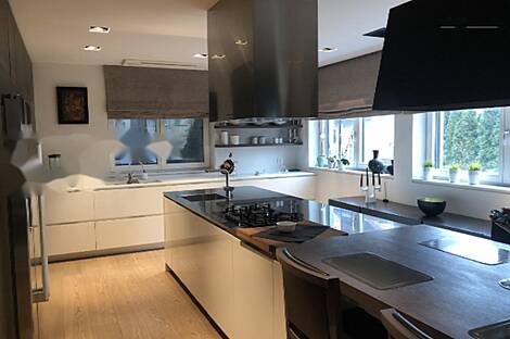 Дом находится в Любляне, район Мосте.: 22