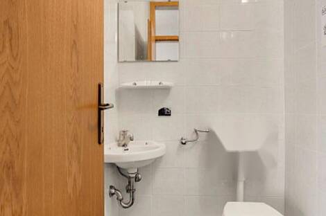 Жилище, Чрнуче: 16