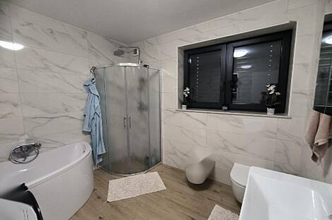 Жилье в Чернуче: 30