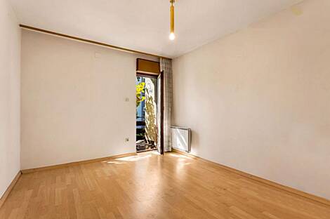 Дом в районе Чрнуче с террасой: 14