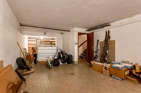 Дом в районе Чрнуче с террасой: 18