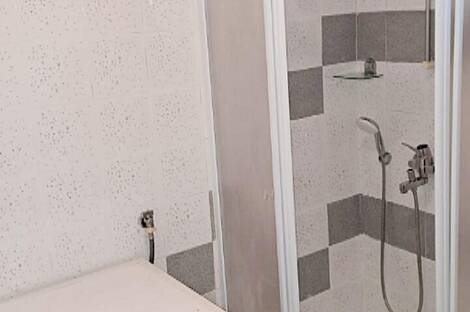 Здание, Явор, Любляна, Добрунье: 15