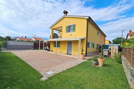 Дом с верандой в Хроватине: 3