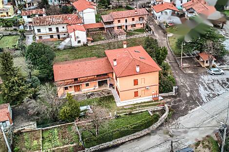 Ферма для собственного обеспечения при хуторе Брестовица, расположенная в Комно.: 1