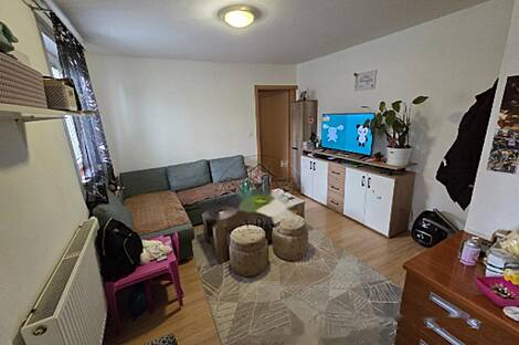 Дом, Любляна, Виќ, пригород Трново: 14