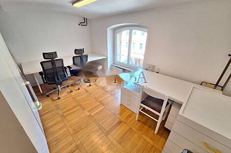 Помещение под офис, расположенное в центре: 6