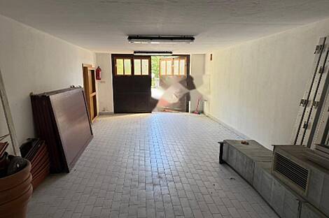 Отель с заведением общественного питания: 2