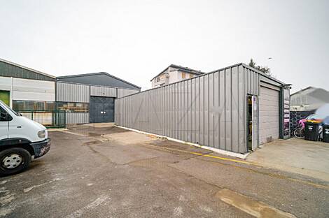 Коммерческая недвижимость в Бежиграде: 4