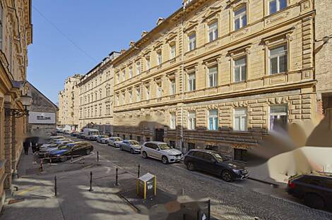 Помещение для работы в центральной части города: 2