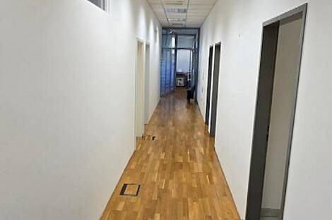 Кабинет в центральной части города: 8