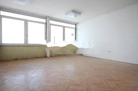 Коммерческая недвижимость в районе Бежиград: 6