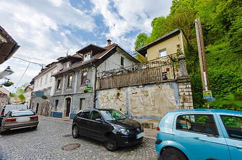 Квартира в центральной части города, предназначенная для коммерческого использования.: 2