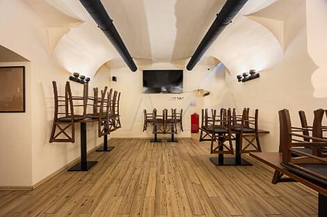 Квартира коммерческого назначения в центральной части города: 1