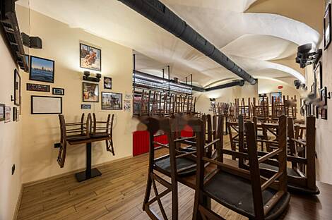 Квартира коммерческого назначения в центральной части города: 10