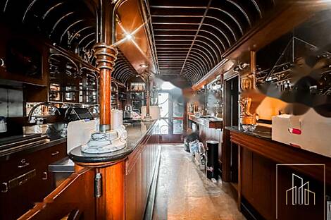 Торговое пространство: 4