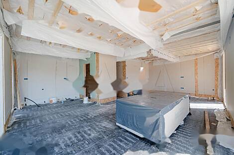 Дом Чёрна Вас имеет два этажа.: 10