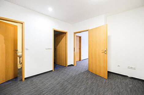 Коммерческая площадь, хранилище Стење: 9