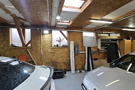 Торговая недвижимость Бежиград: 2