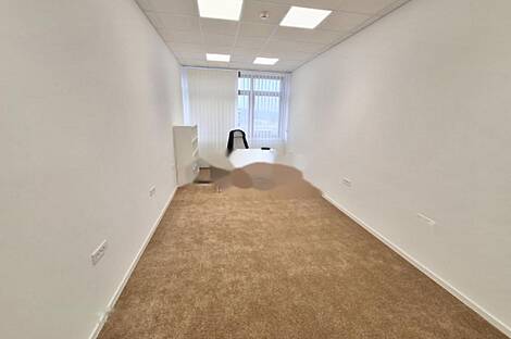 Стегне — офисное пространство: 1