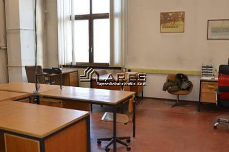 Торговое пространство Ново Стегне, Индустриальный центр: 10