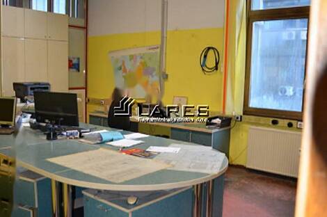 Торговое пространство Ново Стегне, Индустриальный центр: 13