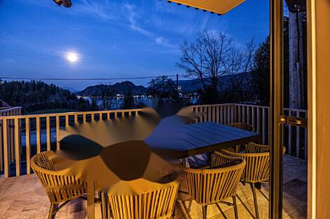 Дом с верандой на берегу озера Блед: 7