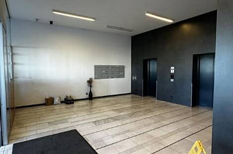 Коммерческое помещение в Безиграде: 1