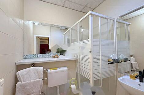 Здание коммерческого назначения Зупанчичева Яма: 2