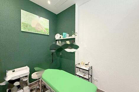 Здание коммерческого назначения Зупанчичева Яма: 10