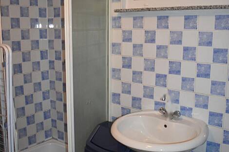 Франковци, дом.: 19