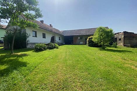 Здание, Лопершицы, окрестности Орможа: 1