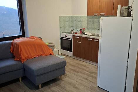 Жилище, Тиболци: 8