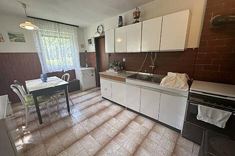 Жилище Родни Верх: 3