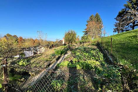 Здание у реки Крка: 24